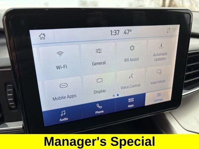 Ford Explorer XLT 2022