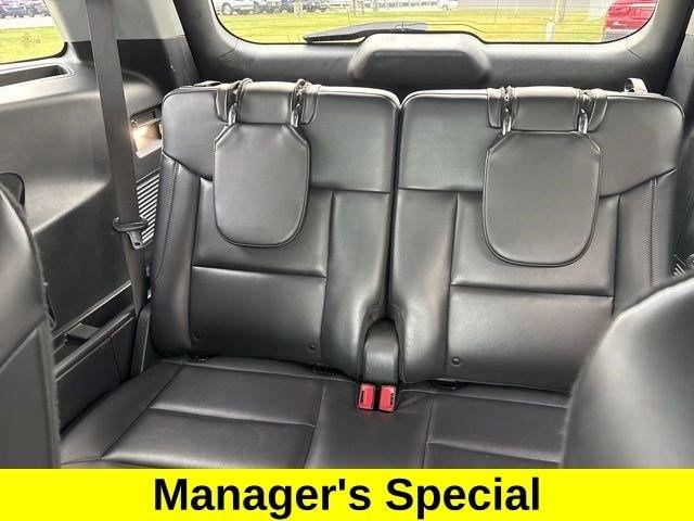 Ford Explorer XLT 2022