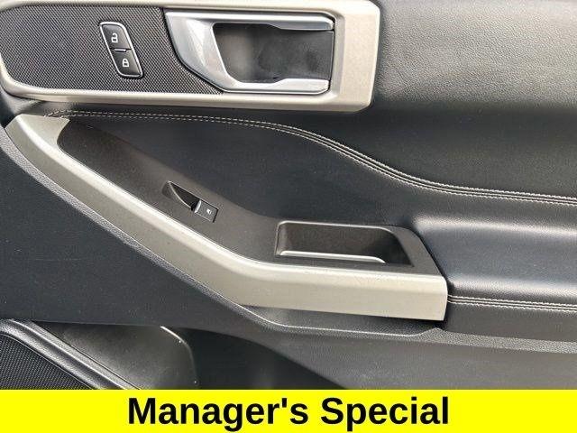 Ford Explorer XLT 2022