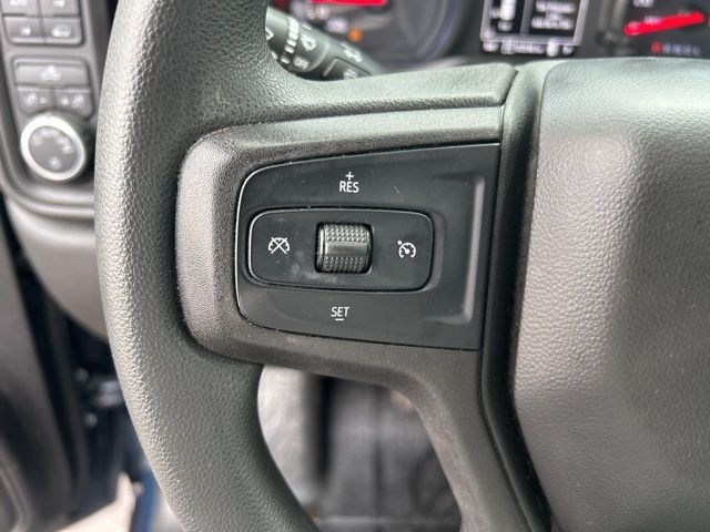 Chevrolet Silverado 1500 Custom Crew Cab 4WD 2020