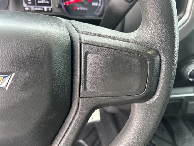 Chevrolet Silverado 1500 Custom Crew Cab 4WD 2020