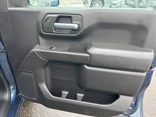 Chevrolet Silverado 1500 Custom Crew Cab 4WD 2020