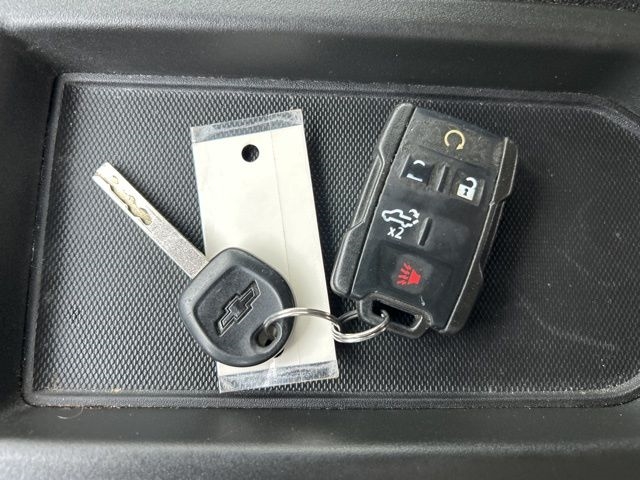 Chevrolet Silverado 1500 Custom Crew Cab 4WD 2020