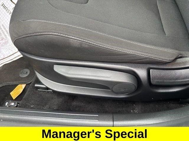 Hyundai Elantra SE 2023