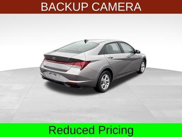 Hyundai Elantra SE 2023