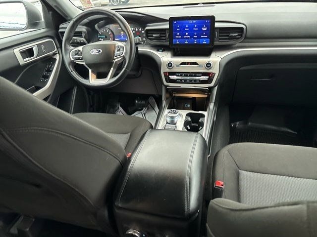 Ford Explorer XLT 4WD 2022