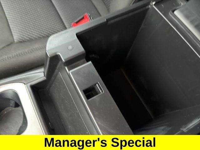 Ford Explorer XLT 4WD 2022