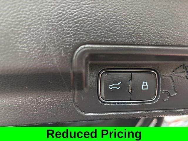 Ford Explorer XLT 4WD 2022