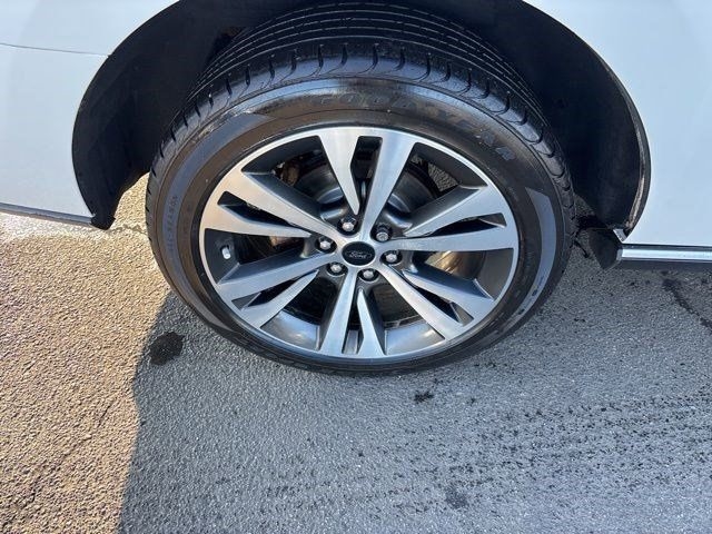 Ford Expedition Limited 4WD 2021