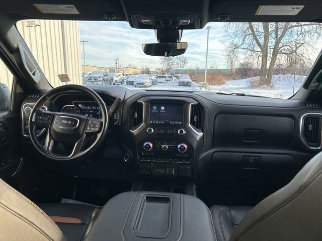 GMC Sierra 1500 AT4 Crew Cab 4WD 2020