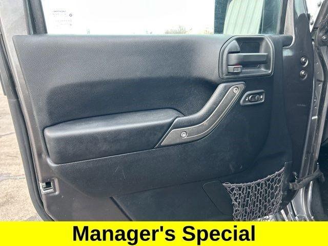 Jeep Wrangler Unlimited Sport 4WD 2017