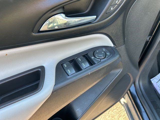 Chevrolet Equinox LS AWD 2022