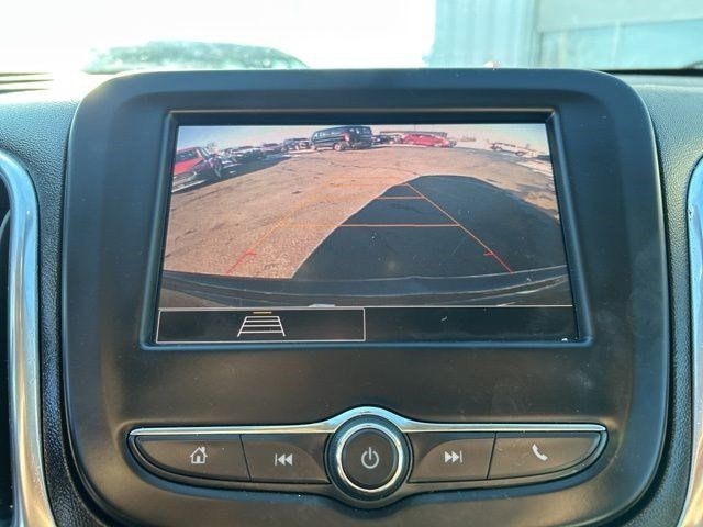 Chevrolet Equinox LS AWD 2022