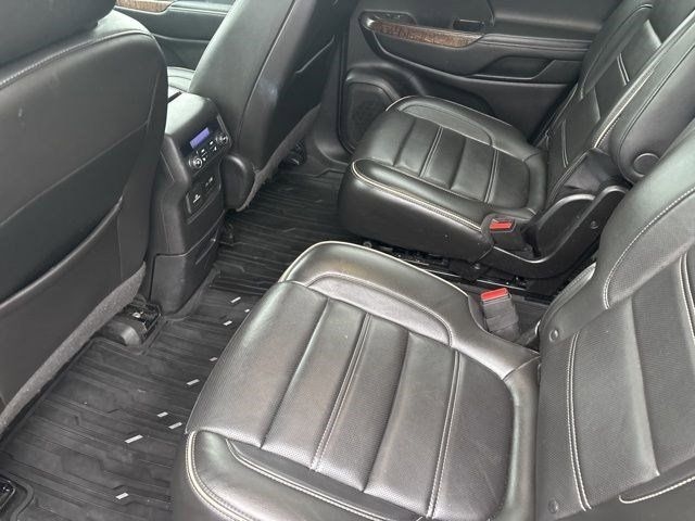 GMC Acadia Denali AWD 2020