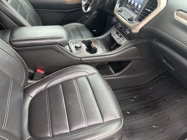 GMC Acadia Denali AWD 2020