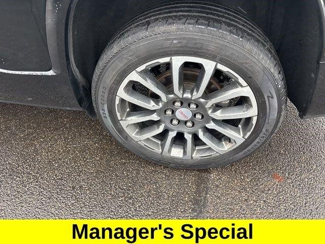 GMC Acadia Denali AWD 2020