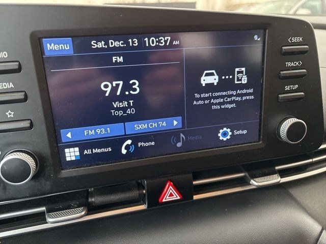 Hyundai Elantra SEL 2022