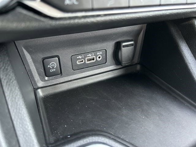 Nissan Sentra SV 2024