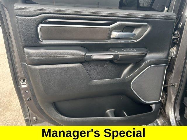 RAM 1500 Laramie Crew Cab 4WD 2021