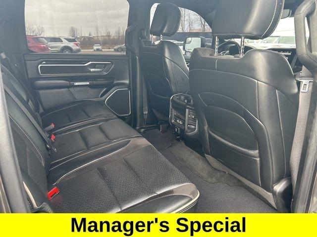 RAM 1500 Laramie Crew Cab 4WD 2021