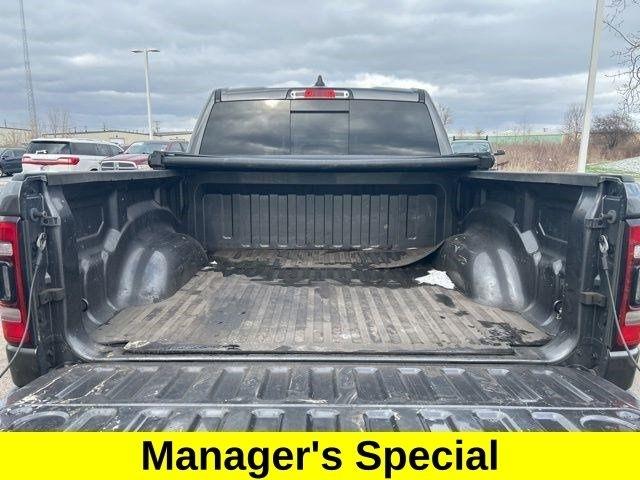 RAM 1500 Laramie Crew Cab 4WD 2021