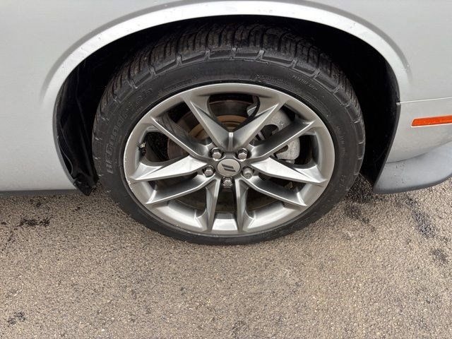 Dodge Challenger GT AWD 2021