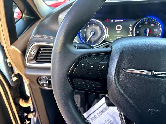 Chrysler Pacifica  2023