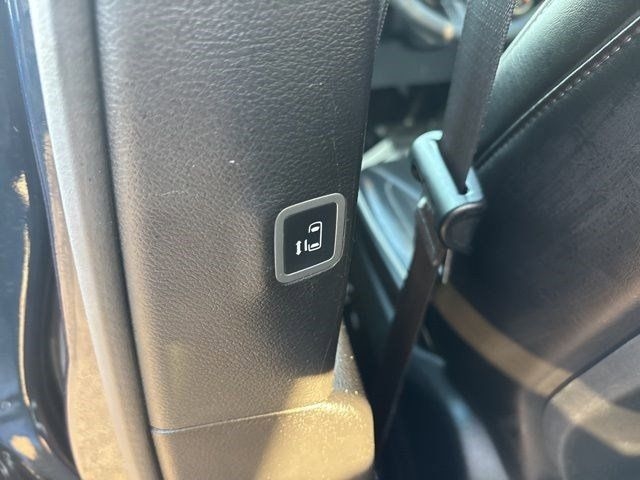 Chrysler Pacifica Limited AWD 2023