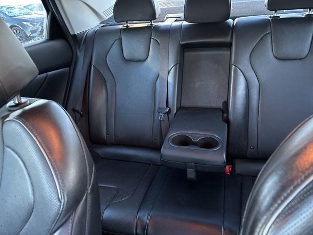 Hyundai Elantra Limited 2022