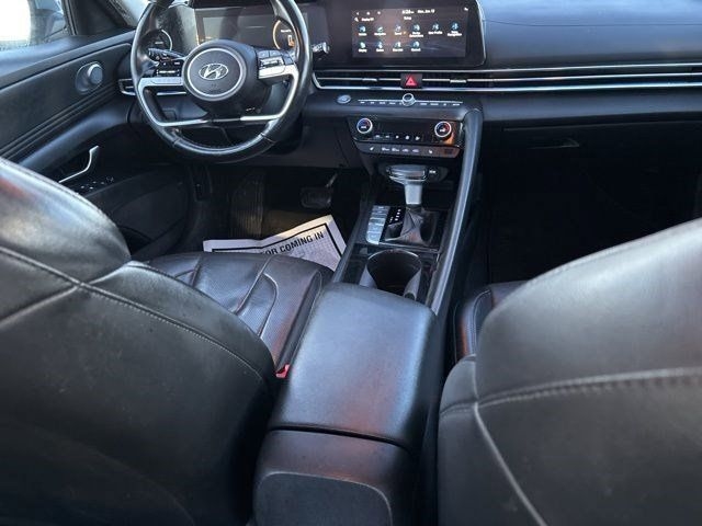 Hyundai Elantra Limited 2022