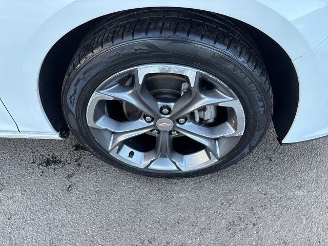 Chevrolet Malibu  2023