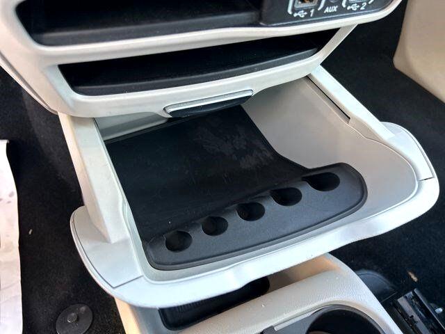 Chrysler Voyager  2023