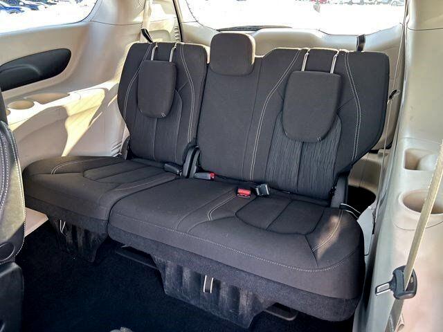 Chrysler Voyager  2023