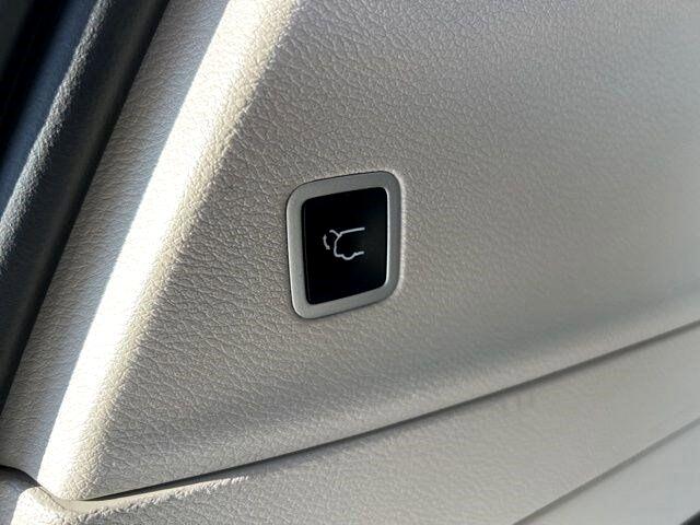 Chrysler Voyager  2023