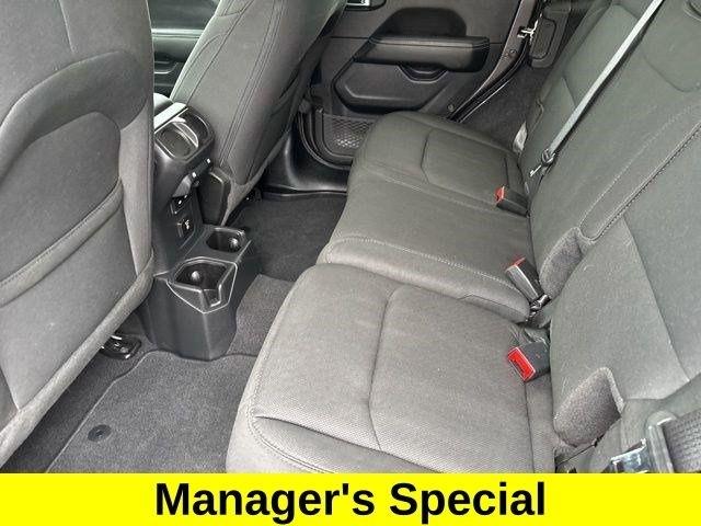 Jeep Wrangler Unlimited Sahara 4WD 2021