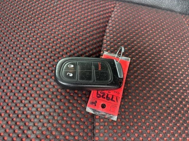 RAM 1500 Sport Crew Cab 4WD 2016