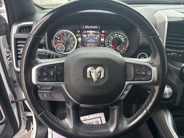 RAM 1500 Laramie Crew Cab 4WD 2021