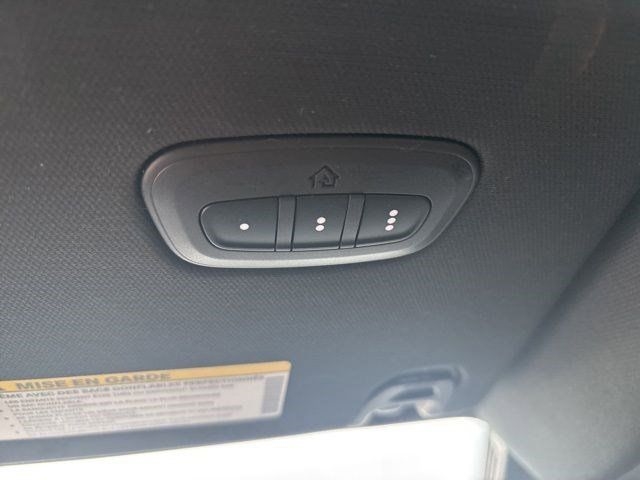 RAM 1500 Laramie Crew Cab 4WD 2021