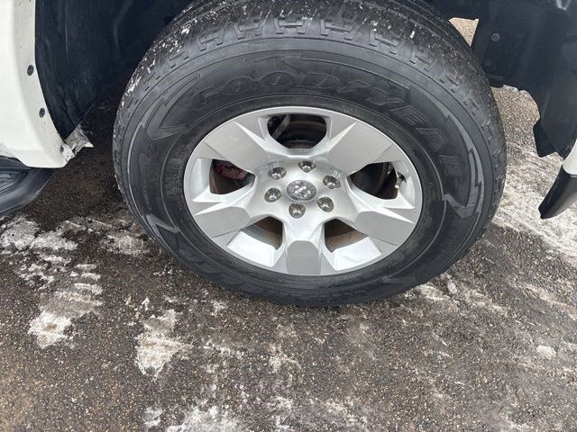 RAM 1500 Laramie Crew Cab 4WD 2021