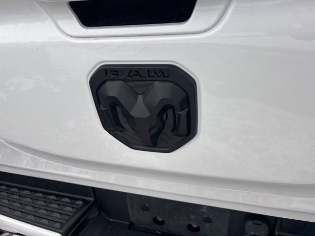 RAM 1500 Laramie Crew Cab 4WD 2021