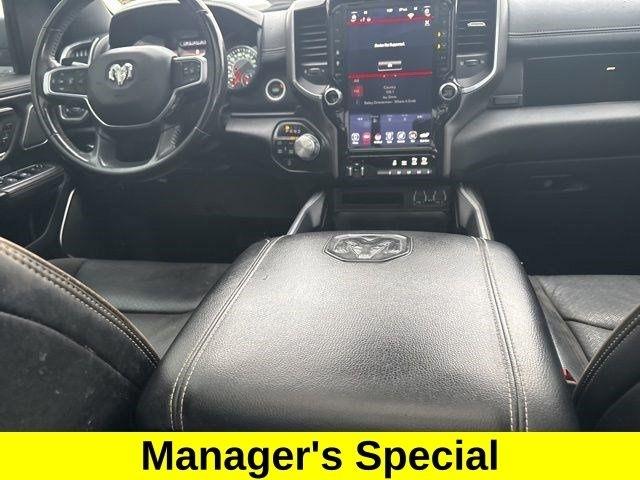 RAM 1500 Laramie Crew Cab 4WD 2021