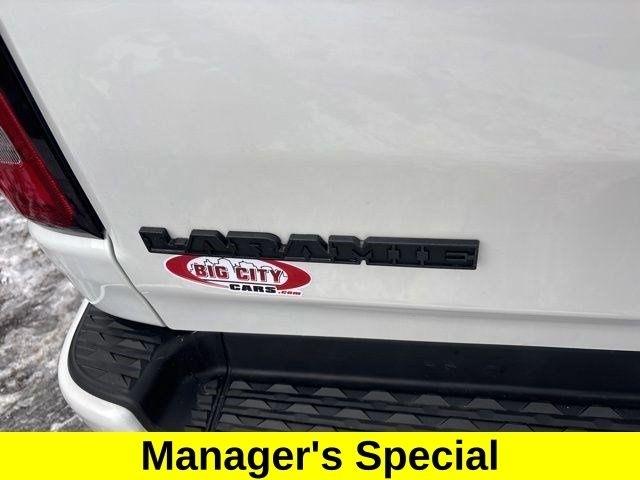 RAM 1500 Laramie Crew Cab 4WD 2021