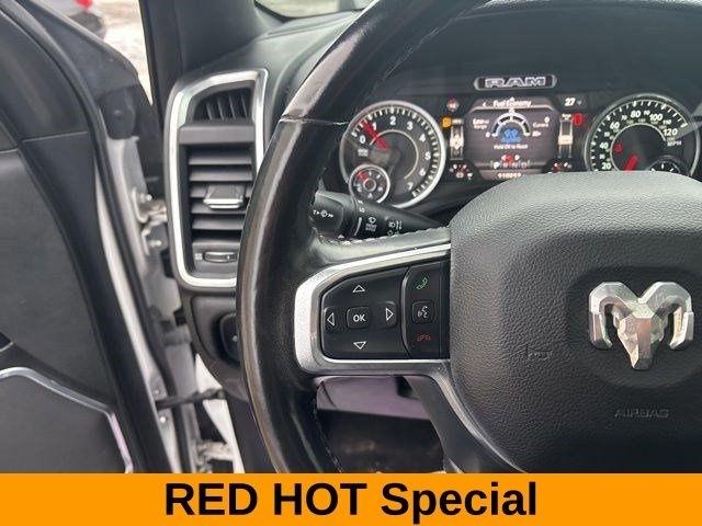 RAM 1500 Laramie Crew Cab 4WD 2021