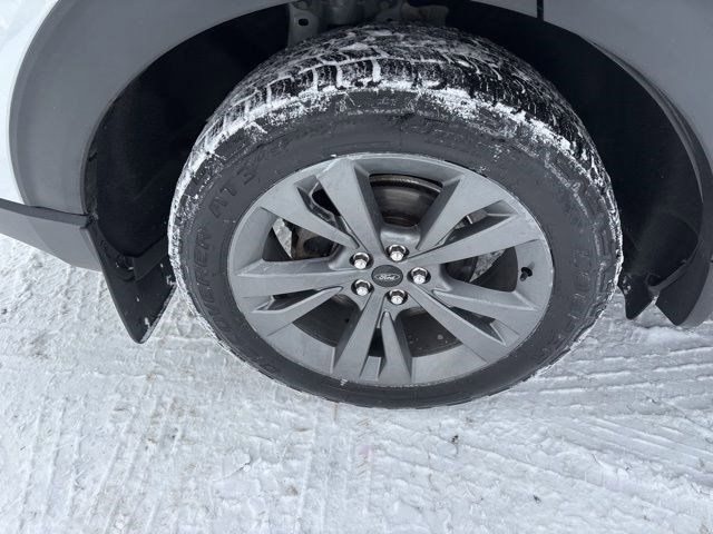 Ford Explorer XLT 4WD 2021