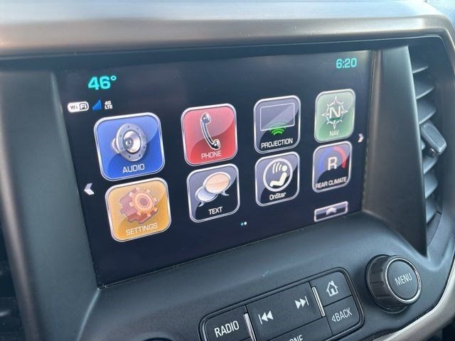 GMC Acadia Denali AWD 2018