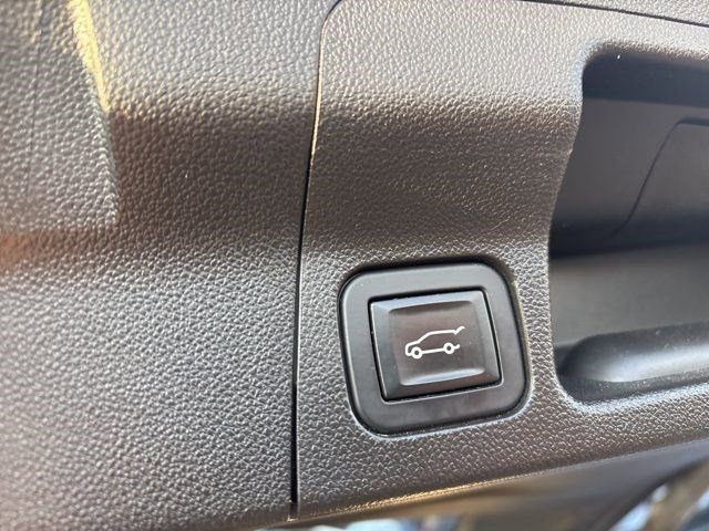 GMC Acadia Denali AWD 2018