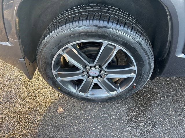 GMC Acadia Denali AWD 2018