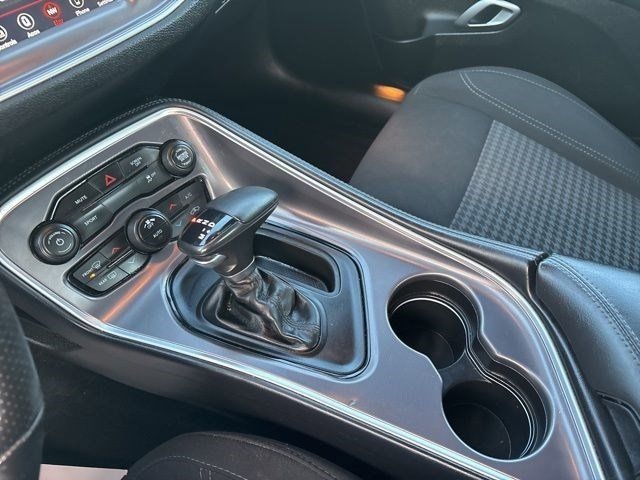 Dodge Challenger SXT 2020