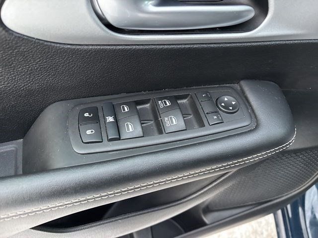 Chrysler Pacifica  2024