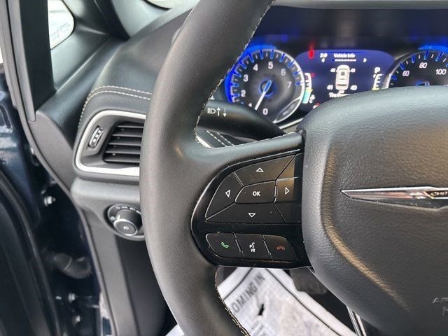 Chrysler Pacifica  2024